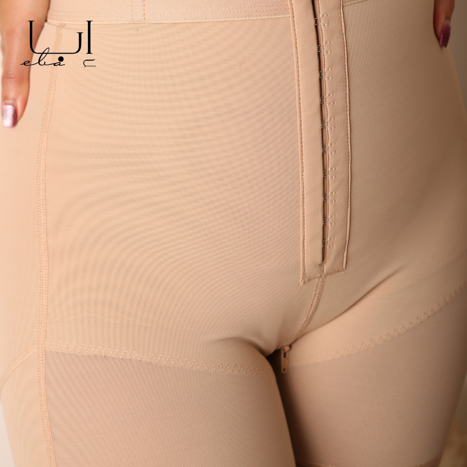 مشد فائق التحكم للبطن والأفخاذ مع طبقه لاتكس لشد وإبراز الخصر